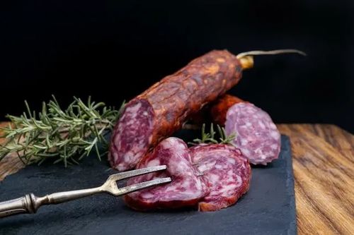 舌尖上的美味之臘腸 鐘情于傳統(tǒng)肉制品加工的獨(dú)特魅力